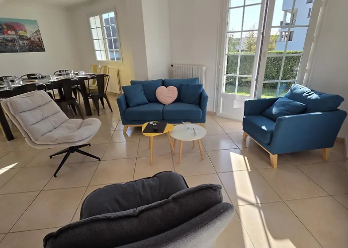 House In Nyaraló Vallet