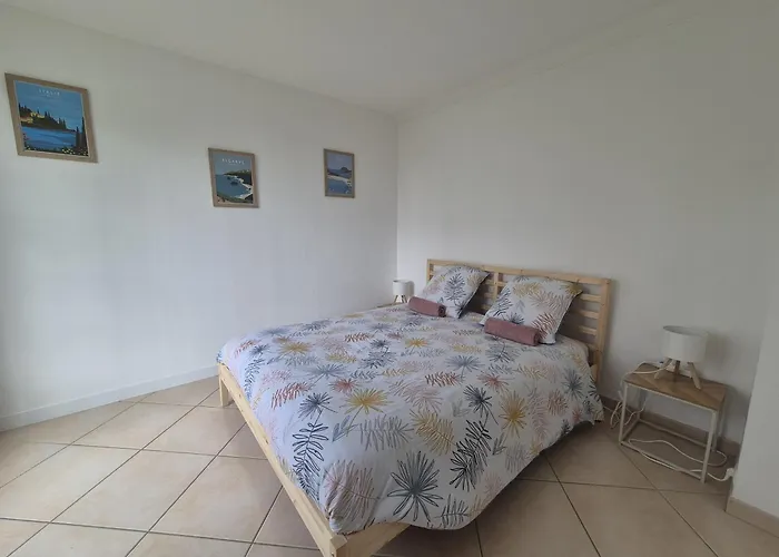 House In Nyaraló Vallet